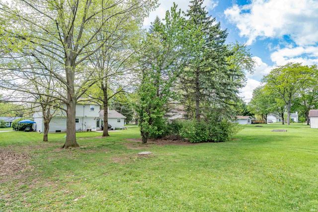 8131 Welsch Drive, Fort Wayne, IN 46815