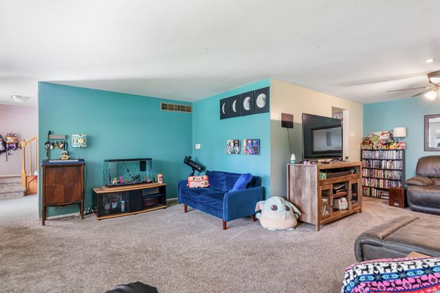 8131 Welsch Drive, Fort Wayne, IN 46815