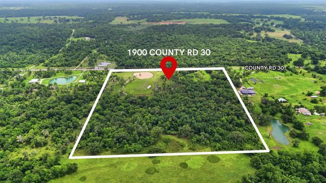 1900 Country Road 30, Angleton, TX 77515