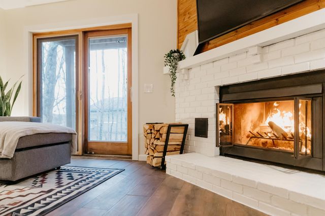 11C Snow Tree Ln, Dover, VT 05356