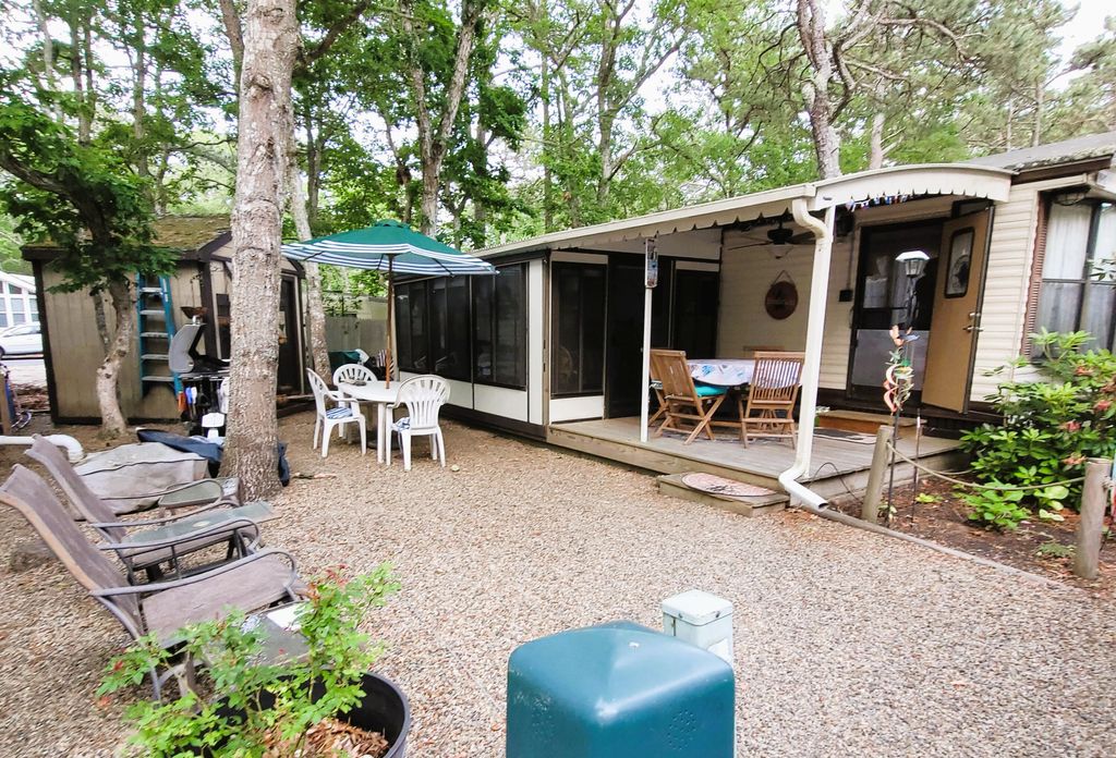 310 Old Chatham Rd H-12, South Dennis, MA 02660