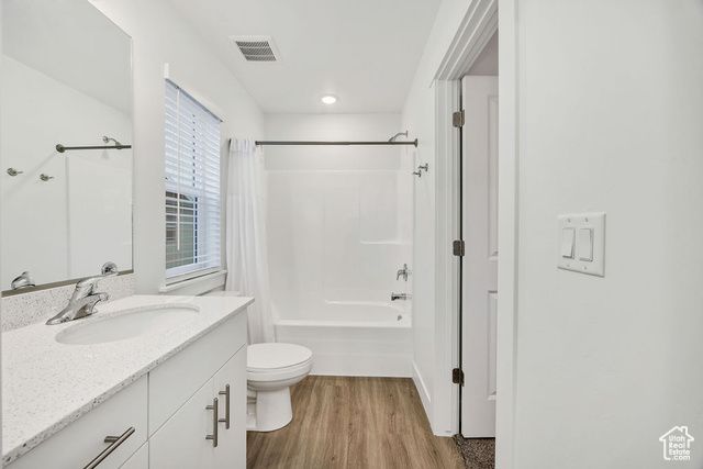 1205 W 1870 S, Logan, UT 84321