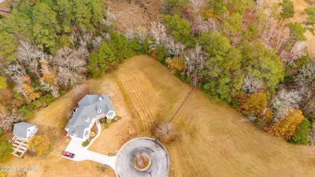 118 Elbert Lee Road N, Arapahoe, NC 28510