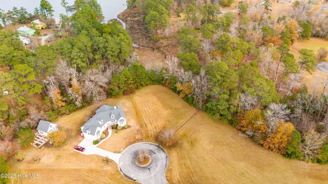 118 Elbert Lee Road N, Arapahoe, NC 28510