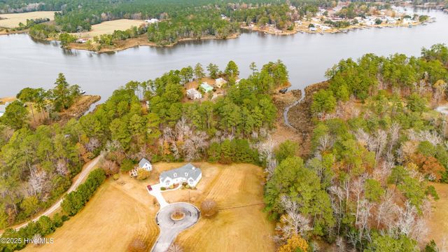 118 Elbert Lee Road N, Arapahoe, NC 28510