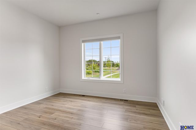 9750 Casa Galeano Court, Lincoln, NE 68520