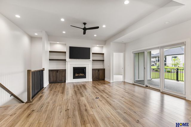 9750 Casa Galeano Court, Lincoln, NE 68520