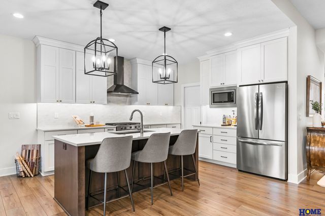 9750 Casa Galeano Court, Lincoln, NE 68520