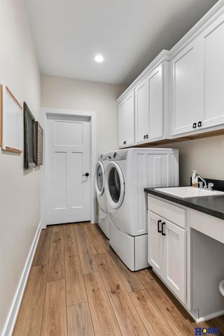 9750 Casa Galeano Court, Lincoln, NE 68520