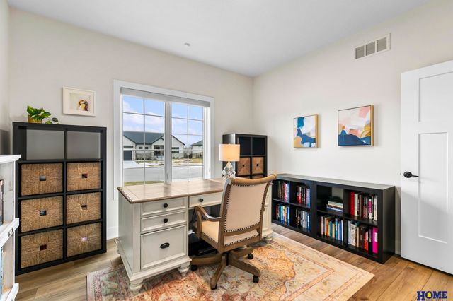 9750 Casa Galeano Court, Lincoln, NE 68520