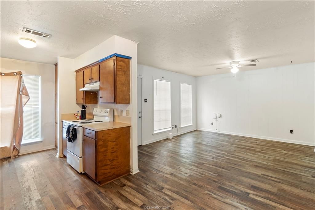 3909 Olive Street, Bryan, TX 77801 — photo 5