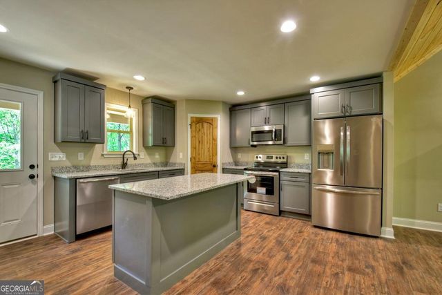 297 Oneida Circle, Ellijay, GA 30540