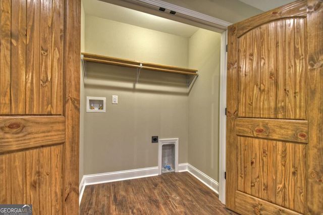 297 Oneida Circle, Ellijay, GA 30540