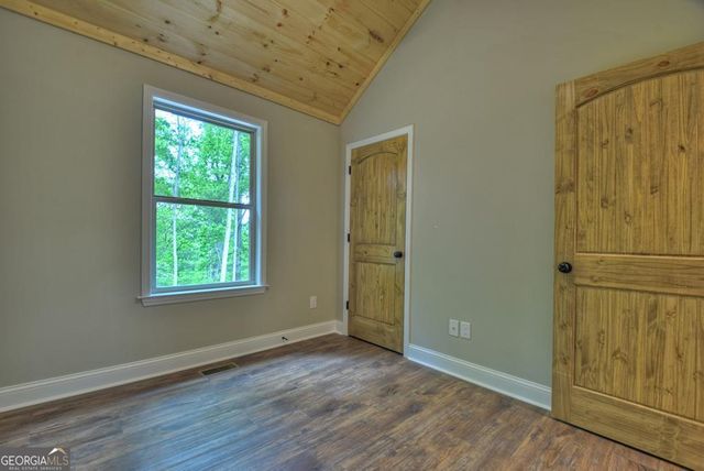 297 Oneida Circle, Ellijay, GA 30540