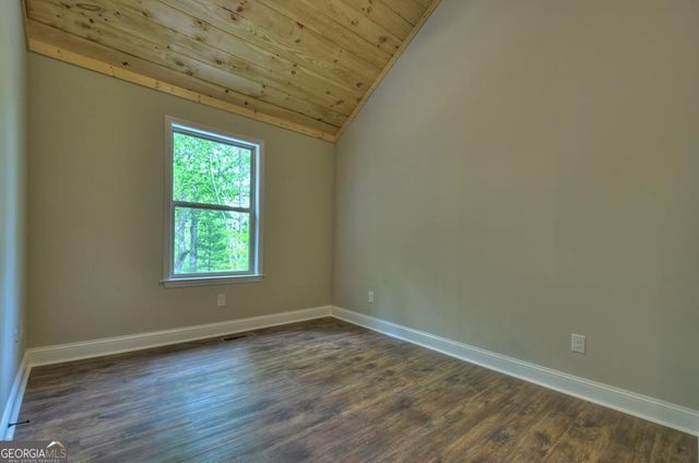 297 Oneida Circle, Ellijay, GA 30540