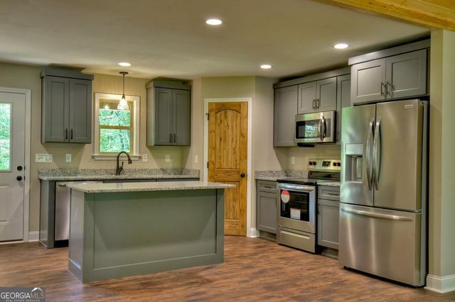 297 Oneida Circle, Ellijay, GA 30540