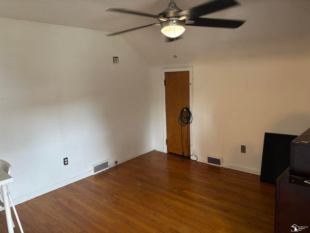 2933 Fort Park Avenue, Lincoln Park, MI 48146