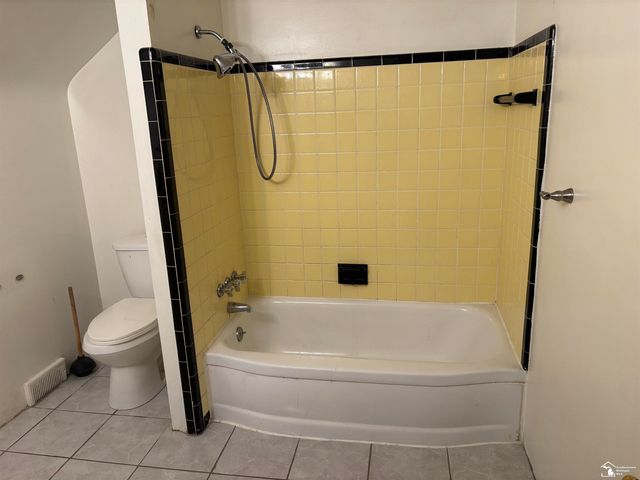 2933 Fort Park Avenue, Lincoln Park, MI 48146