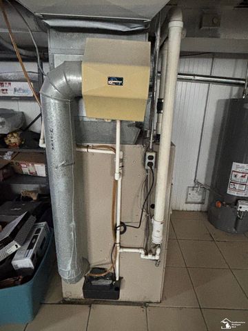 2933 Fort Park Avenue, Lincoln Park, MI 48146