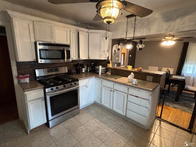 2933 Fort Park Avenue, Lincoln Park, MI 48146