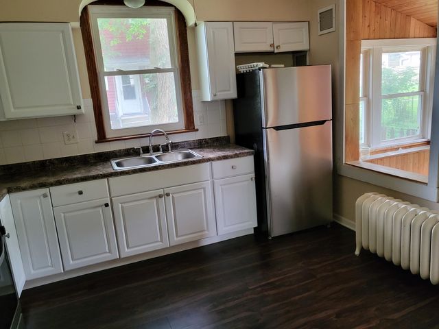 103 Center Street, Fox River Grove, IL 60021