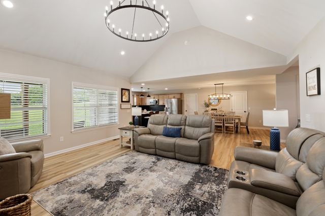 3793 Verona Caney Rd, Lewisburg, TN 37091