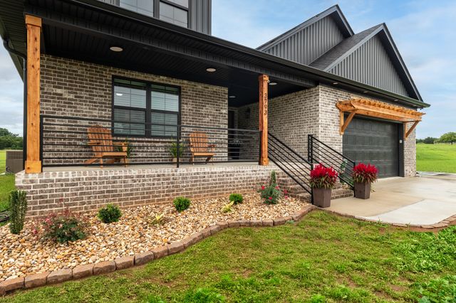 3793 Verona Caney Rd, Lewisburg, TN 37091