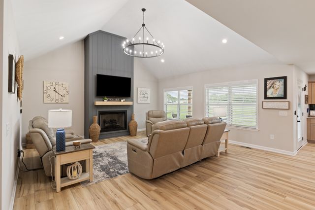 3793 Verona Caney Rd, Lewisburg, TN 37091