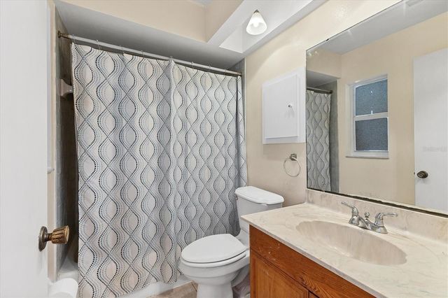 1819 MOVA STREET, Sarasota, FL 34231