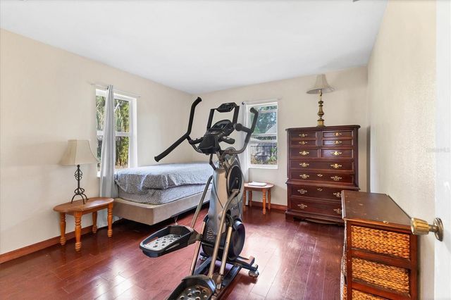 1819 MOVA STREET, Sarasota, FL 34231