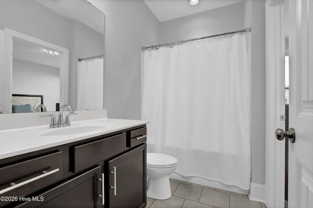 204 Waldorf Way, Hampstead, NC 28443