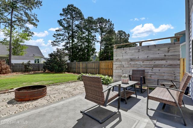 204 Waldorf Way, Hampstead, NC 28443