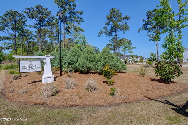 204 Waldorf Way, Hampstead, NC 28443