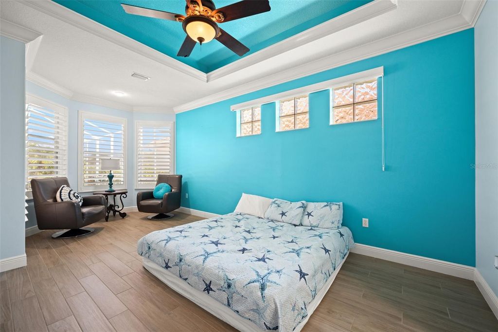 Image 36 of property listing at 6882 TAILFEATHER WAY, Bradenton, FL 34203