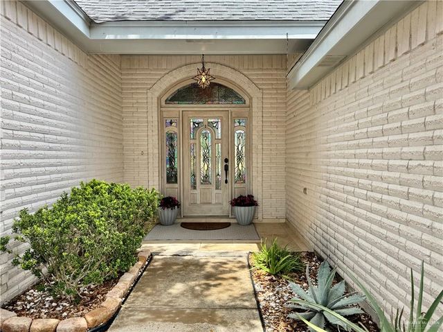 2500 Pelican Avenue, Mcallen, TX 78504