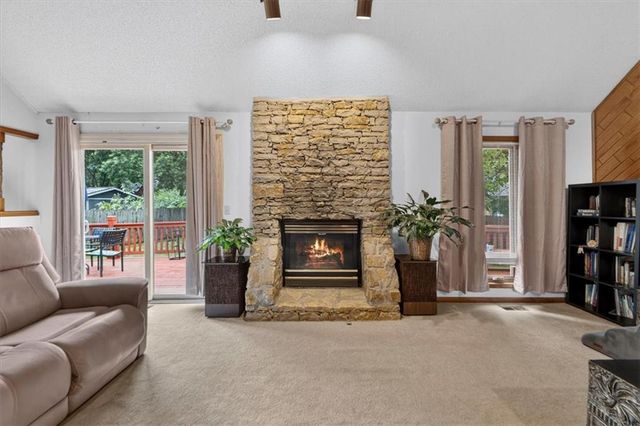 7602 Parkhill Street, Shawnee, KS 66216