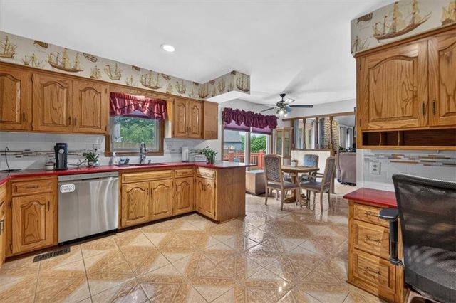7602 Parkhill Street, Shawnee, KS 66216