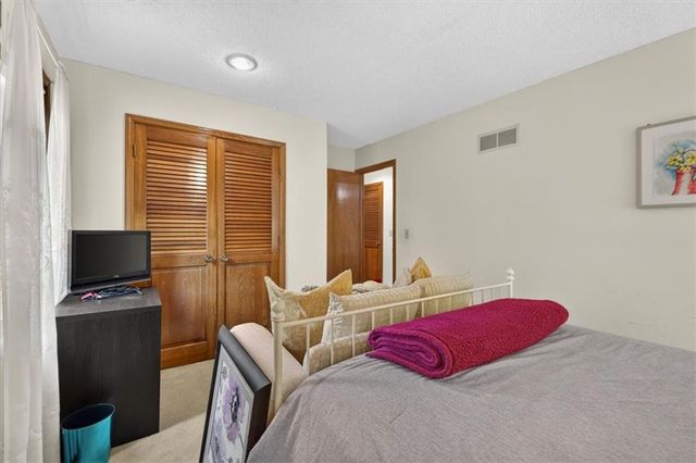 7602 Parkhill Street, Shawnee, KS 66216