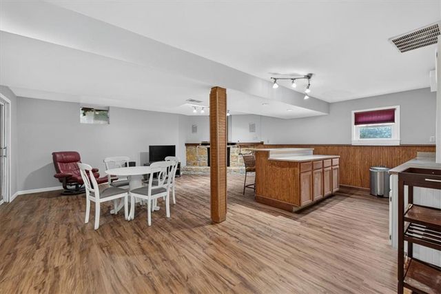 7602 Parkhill Street, Shawnee, KS 66216