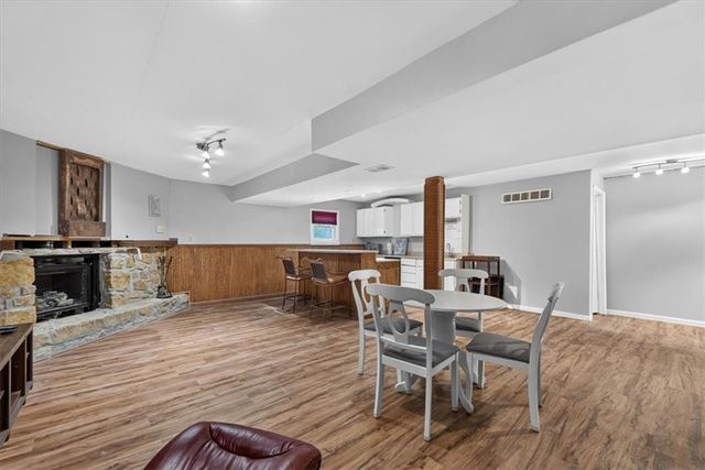 7602 Parkhill Street, Shawnee, KS 66216