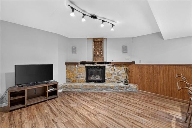 7602 Parkhill Street, Shawnee, KS 66216