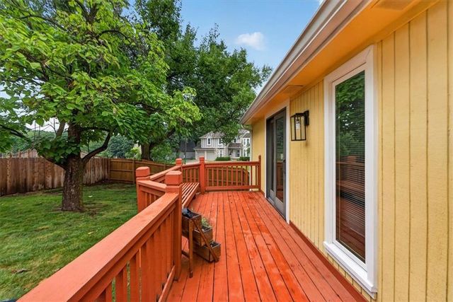 7602 Parkhill Street, Shawnee, KS 66216