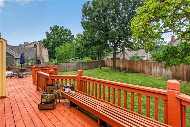 7602 Parkhill Street, Shawnee, KS 66216