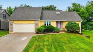 7602 Parkhill Street, Shawnee, KS 66216