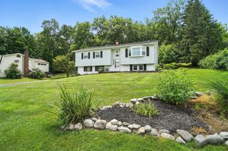 19 Dussenbury Drive, Florida, NY 10921