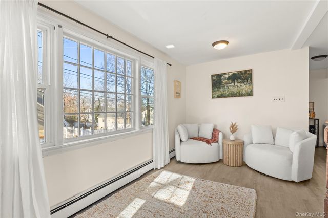 1 Tarn Road, Rocky Point, NY 11778