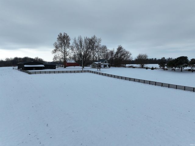 3981 W State Road 110 Road, Rochester, IN 46975