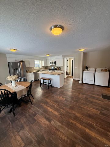 3981 W State Road 110 Road, Rochester, IN 46975