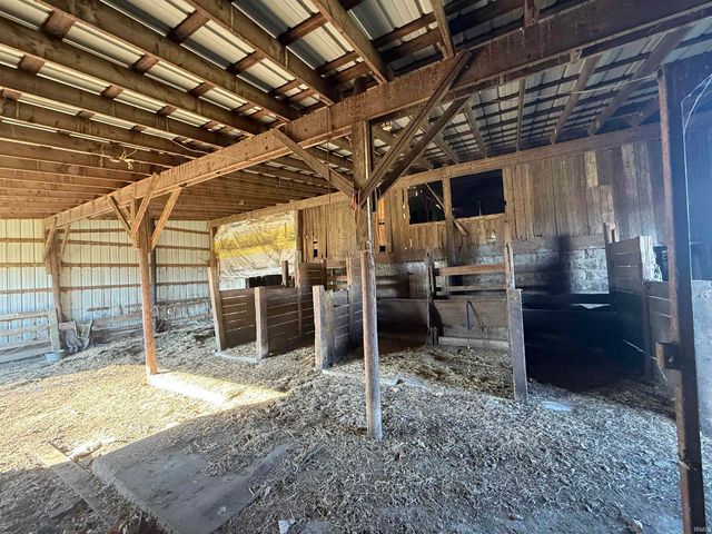 3981 W State Road 110 Road, Rochester, IN 46975