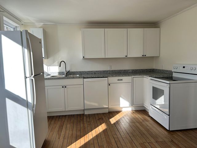 88 Bowman Street, Laconia, NH 03246